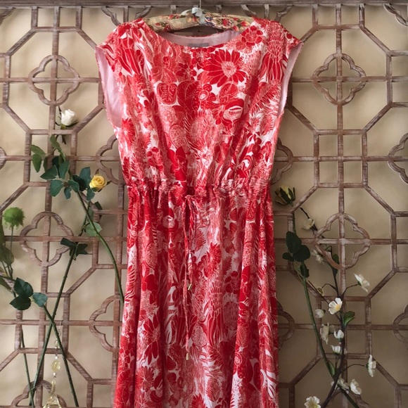 H&M red and white drawstring sleeveless dress - Picture 4 of 6